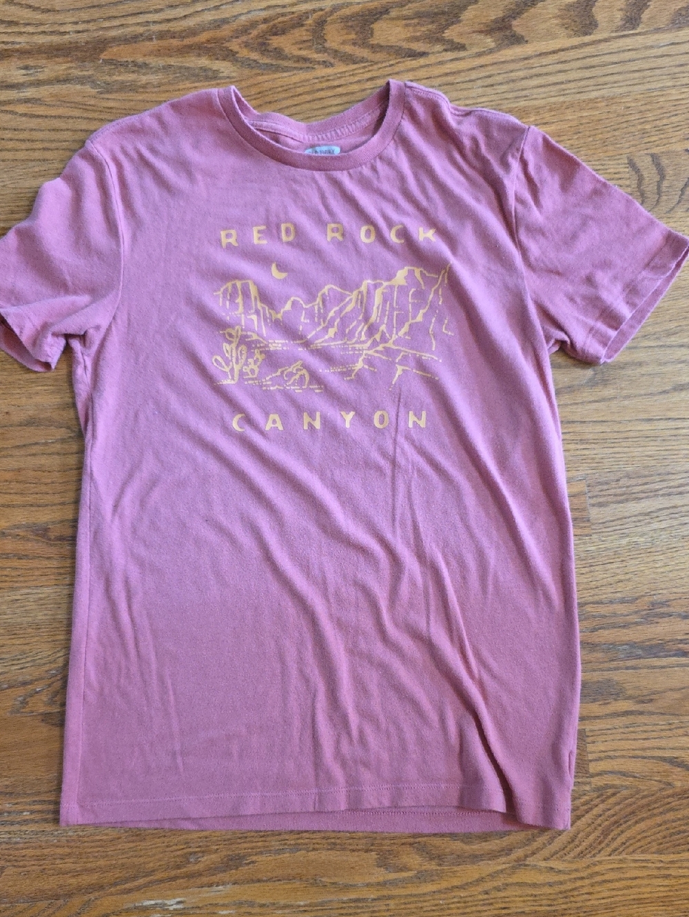 Old Navy Dusty Rose Red Rock Canyon Graphic Tee
